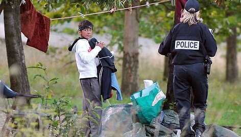 Prancūzijos valdžia nusprendė imtis &scaron;ių priemonių po romų riau&scaron;ių 