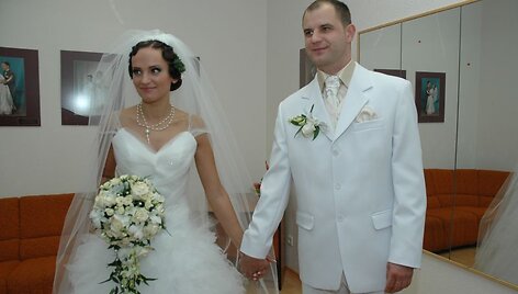 Foto naujienai: &bdquo;Mango&ldquo; nebebus. Tegyvuoja &scaron;eimyninė laimė!