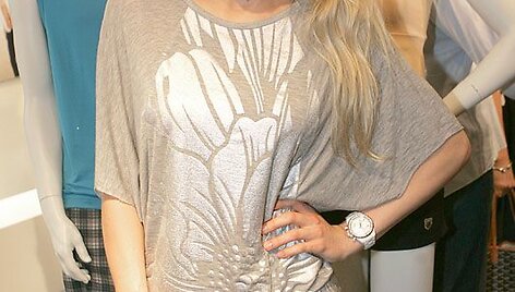 Foto naujienai: Anna Kournikova: &bdquo;liedama prakaitą, jaučiuosi gerai&ldquo;