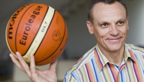 Krep&scaron;inio teisėjas Romualdas Brazauskas pratinasi prie naujų pareigų.