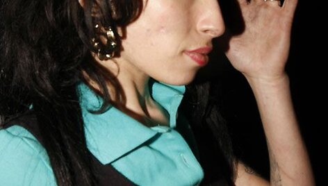 Foto naujienai: Egzaminai i&scaron; Amy Winehouse kūrybos