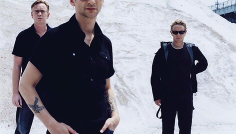 Foto naujienai: Dviguba &bdquo;Depeche Mode&ldquo; vilionė Baltijos &scaron;alyse