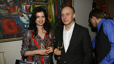 Foto naujienai: Ieva Bieliauskaitė ir Marius Budrikis. Laiminga pora