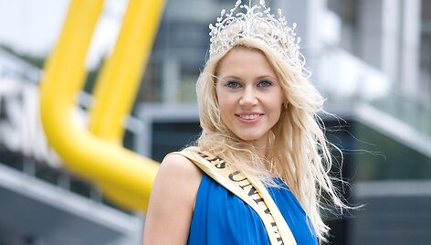 Foto naujienai: Vaida Ragėnaitė: &bdquo;Misis Visata 2009&ldquo; vestuvės ne už kalnų?