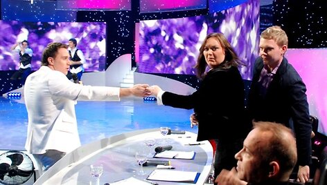 Net stipriai kar&scaron;čiuodama Eglė triumfavo &bdquo;Muzikos akademijoje&ldquo;