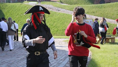 Jūrų muziejuje siautėjo piratai.