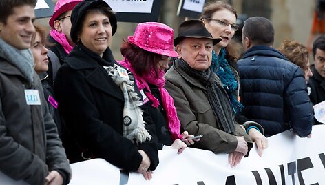 Homoseksualų santuokų rėmėjai i&scaron;ėjo į Paryžiaus gatves