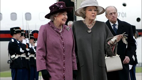 Dvi karalienės, Elizabeth II ir Beatrix