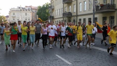 Susivienijimo bėgimo "&Scaron;irdis plaka Baltijai" akimirkos