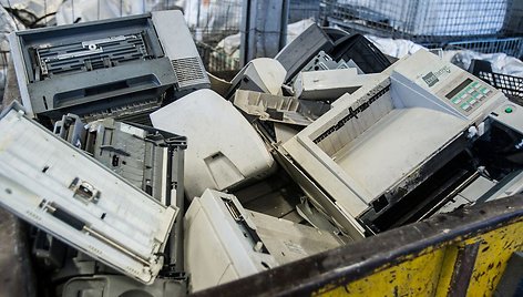 „EMP recycling“ elektronikos ir kitų atliekų perdirbimo gamykloje. 