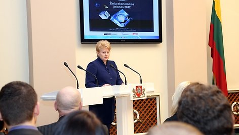 Prezidentė Dalia Grybauskaitė įteikė „Žinių ekonomikos įmonės 2012“ apdovanojimus. 