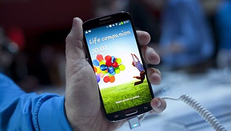&bdquo;Samsung Galaxy S4&ldquo; pristatymo akimirka
