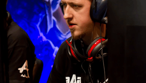 Pasauliniuose &bdquo;League of Legends&ldquo; turnyruose kovojantis lietuvis Tomas &bdquo;Karalius&ldquo; &Scaron;piliauskas
