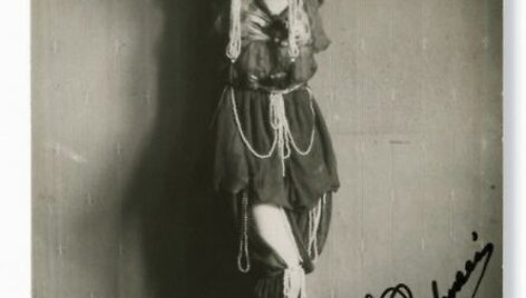 Olga Dubeneckienė-Kalpokienė, 1930 m.