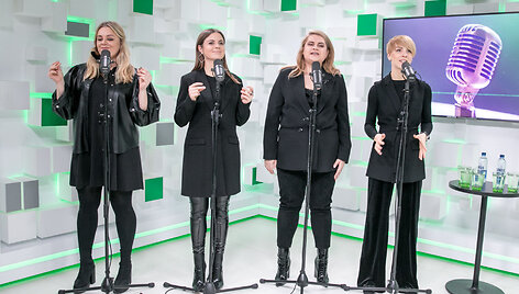 Grupė &bdquo;The Backs&ldquo;