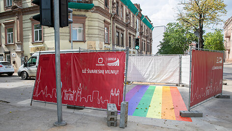 Vaivoryk&scaron;tės spalvų perėja