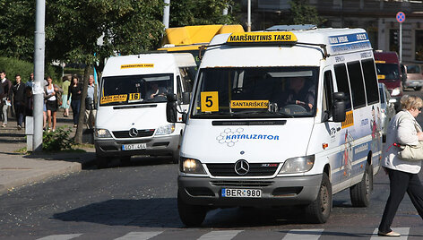Autobusų ir troleibusų keleiviams tenka prisitaikyti prie naujų važinėjimo po Vilnių ypatumų