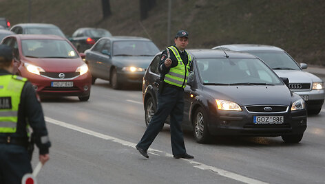 Vilniaus kelių policijos reidas Ukmergės gatvėje
