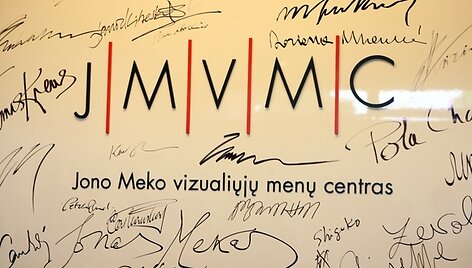 Parodos atidarymo akimirka