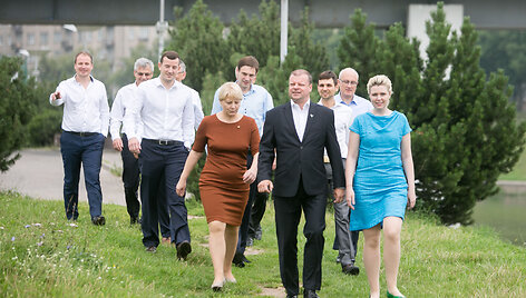 Saulius Skvernelis pristatė visus LVŽS sąra&scaron;o narius
