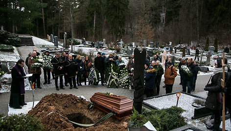 Vytauto Petro Bložės laidotuvių akimirka