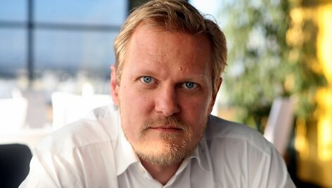 Kasperas Holtenas