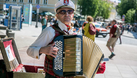 Vilniuje muzikantai išėjo į gatves