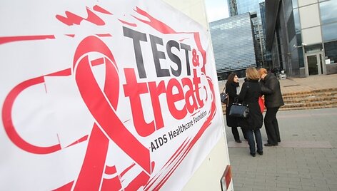 Europos aik&scaron;tėje siūloma nemokamai pasidaryti greitąjį ŽIV testą.