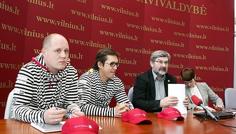 Konferencijos dalyviai (iš kairės): T.Staniulis, D.Juškus, G.Babravičius, L.Guobužaitė.