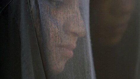Irake vis garsiau pasigirsta raginimai pritarti daugpatystei