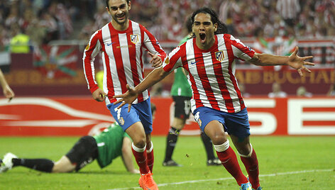 Falcao pelnė du įvarčius