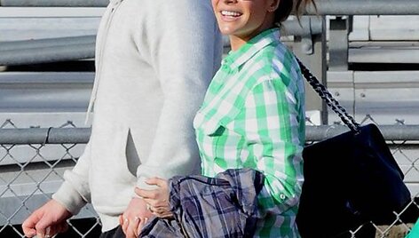 Robbie Williamsas ir sužadėtinė Ayda Field 