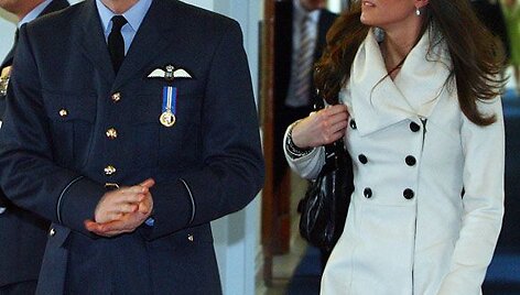 Princas Williamas su drauge Kate Middleton