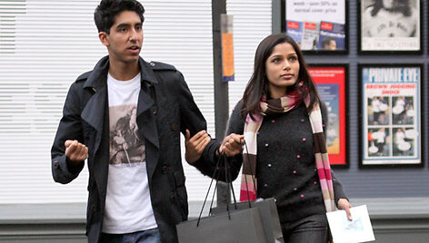 Devas Patelis ir Freida Pinto