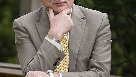 Algimantas Salamakinas