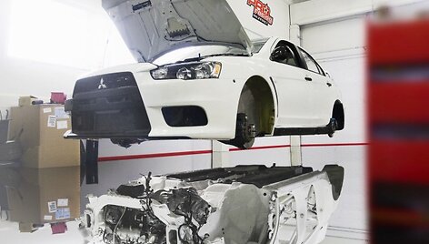 Martyno Samuičio ralio automobilis &ndash; &bdquo;Mitsubishi Lancer Evolution X R4&ldquo;