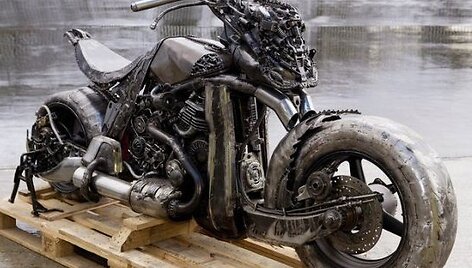 &bdquo;RoboSteel Superbike&ldquo;