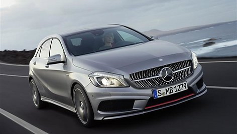 Naujas „Mercedes-Benz“ A klasės hečbekas