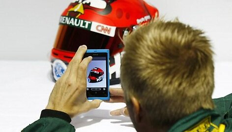 &bdquo;Angry Birds&ldquo; i&scaron;margintas Heikki Kovalaineno &scaron;almas