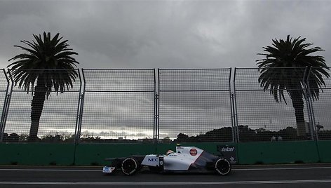 „Formulės-1“ treniruotės „Albert Park“ trasoje, Australijoje