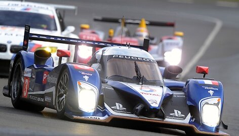 &bdquo;Peugeot 908"