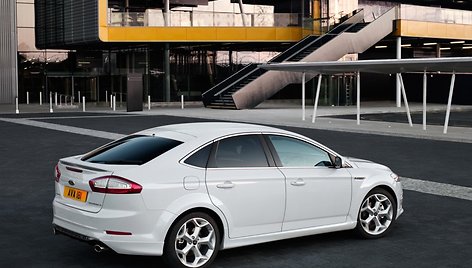 „Ford Mondeo“