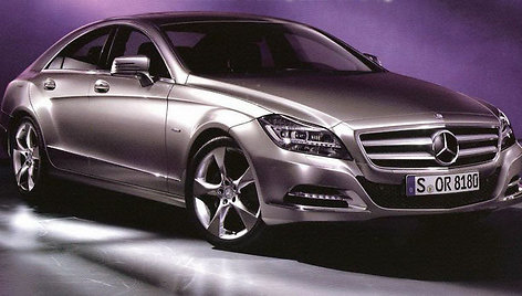 Pirmosios „Mercedes-Benz CLS“ nuotraukos