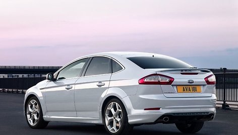 Atnaujintas „Ford Mondeo“