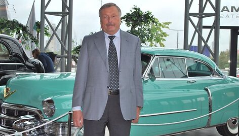 &bdquo;Cadillac&ldquo; kolekcija - už save kalbanti automobilių istorija