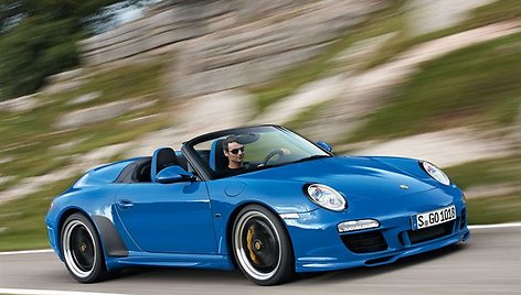 Dar vienas „Porsche 911“ – kabrioletas „Speedster“