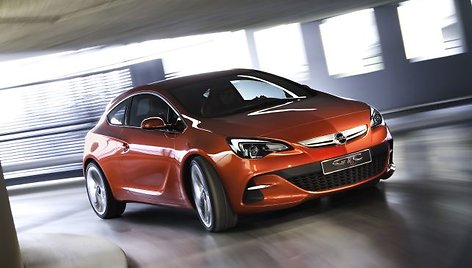 „Opel Astra GTC Paris“ koncepcinis modelis