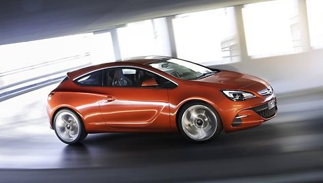 „Opel Astra GTC Paris“ koncepcinis modelis