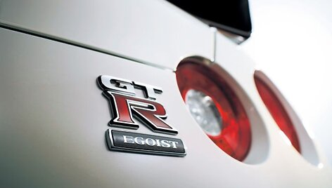 Atnaujintas &bdquo;Nissan GT-R&ldquo; bus dar greitesnis