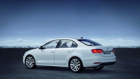 „Volkswagen Jetta“ debiutuoja Europoje